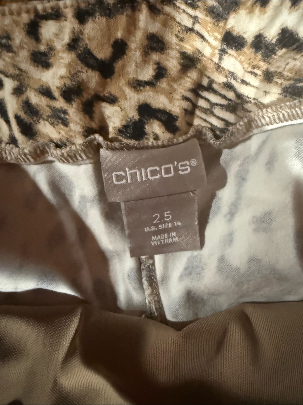 Chico's Leopard & Neutral Animal Print dress pants in Beige, Brown, Black - Picture 3 of 3